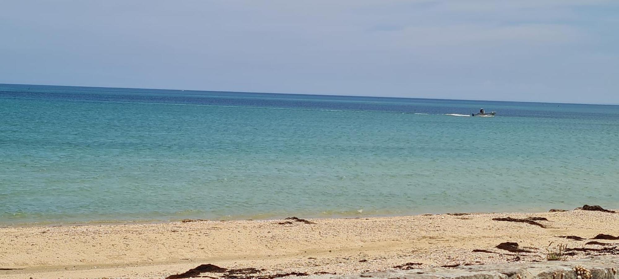 Relais Des Iles Saint Marcouf Villa Buitenkant foto